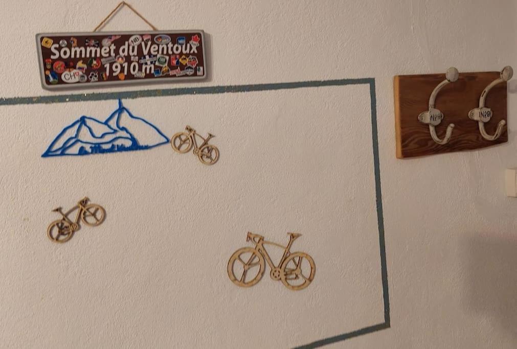 Mon Ventoux Villa Modene Eksteriør bilde